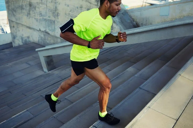 Duy trì thói quen tập cardio đều đặn giúp củng cố sức khỏe tim mạch và tăng dung tích phổi.